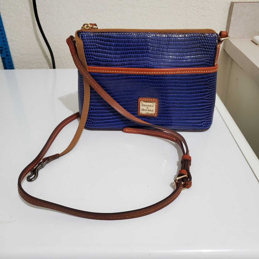 Dooney & Bourke Shoulder Bag
